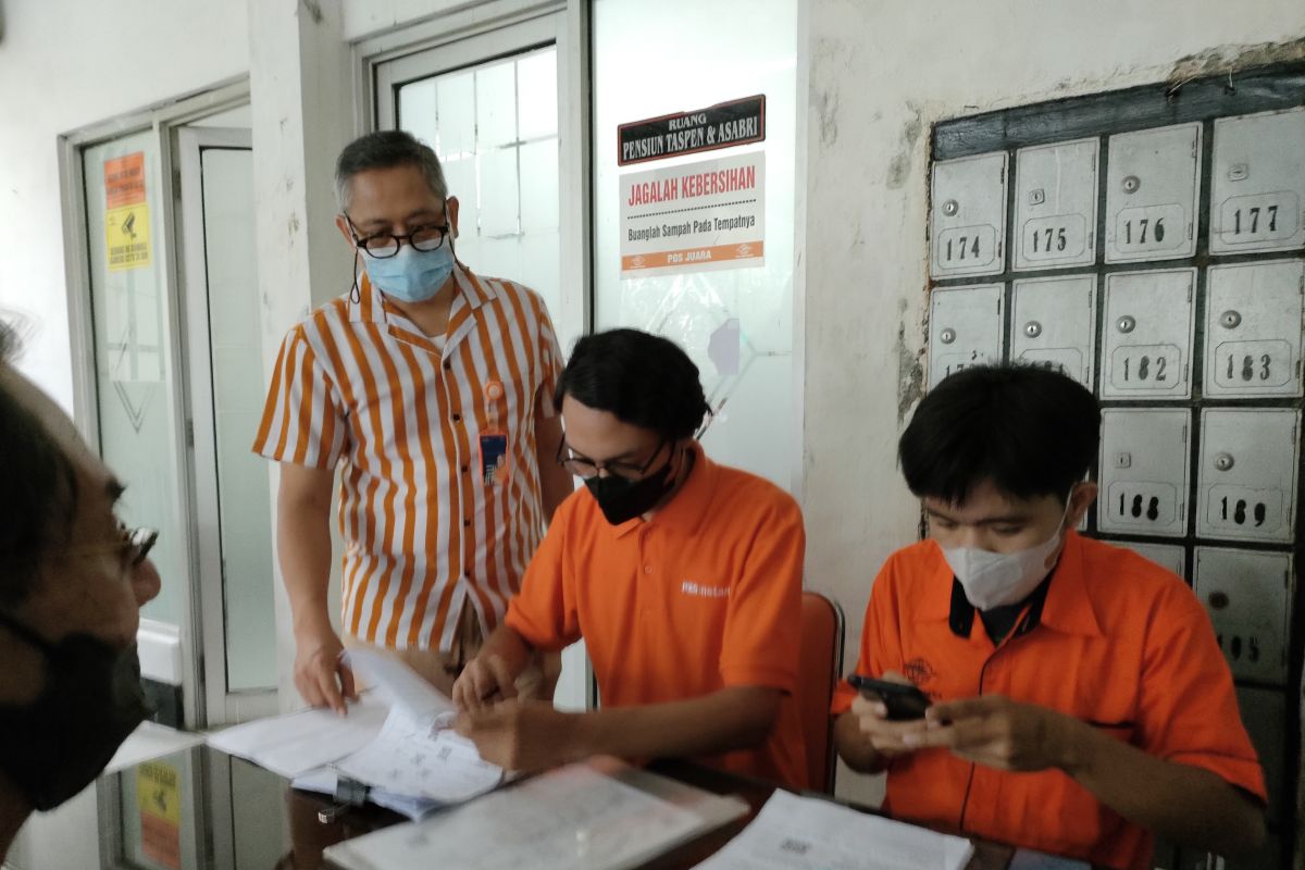 PT Pos salurkan BLT BBM dan BPNT kepada 323.334 KPM di Kota Bogor