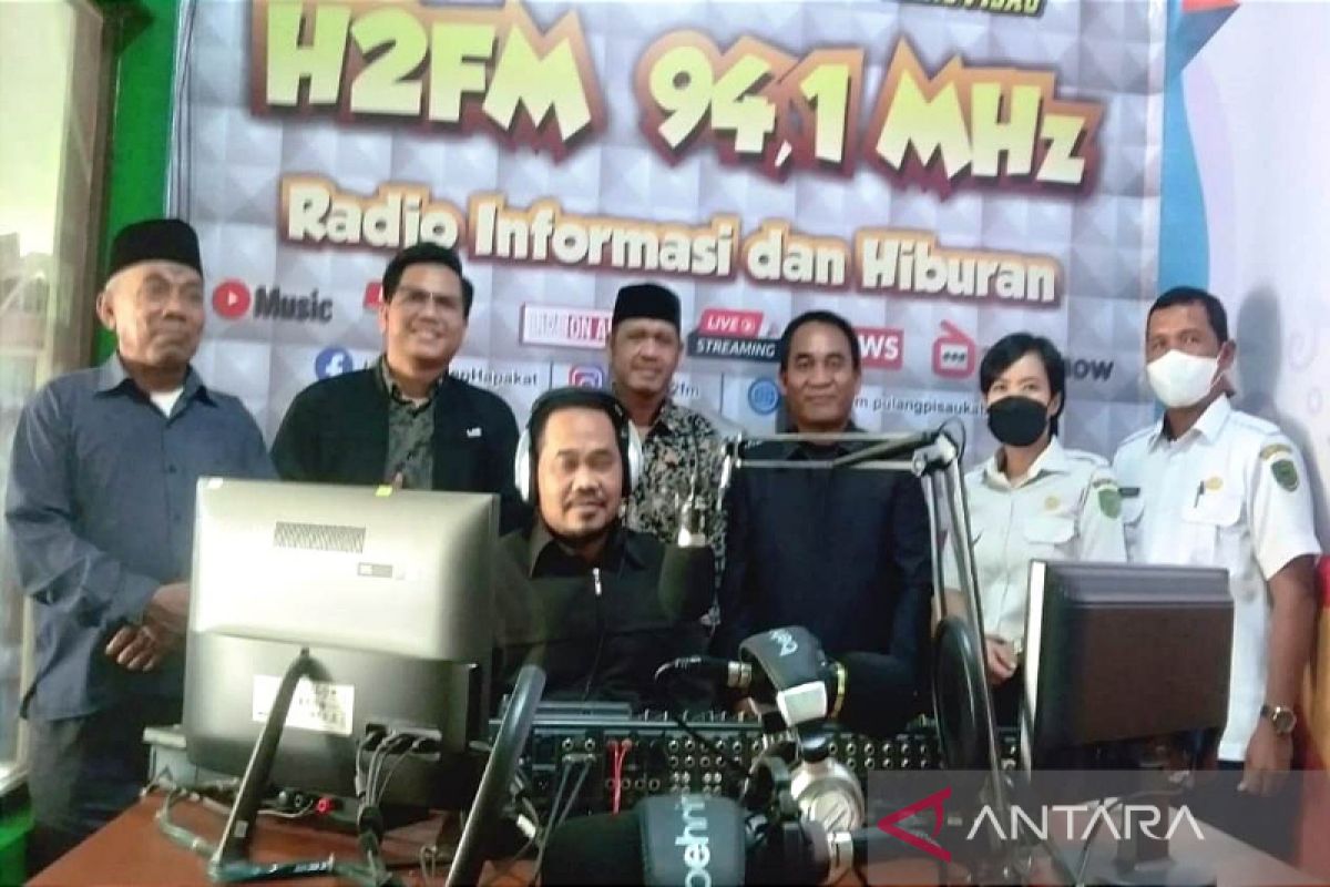 DPRD Balangan gali referensi pengelolaan LPPL Radio H2FM Pulang Pisau