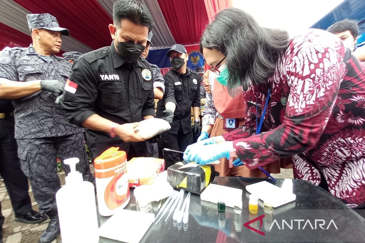 BNN memusnahkan narkoba seberat 470 kilogram di Cibinong Bogor