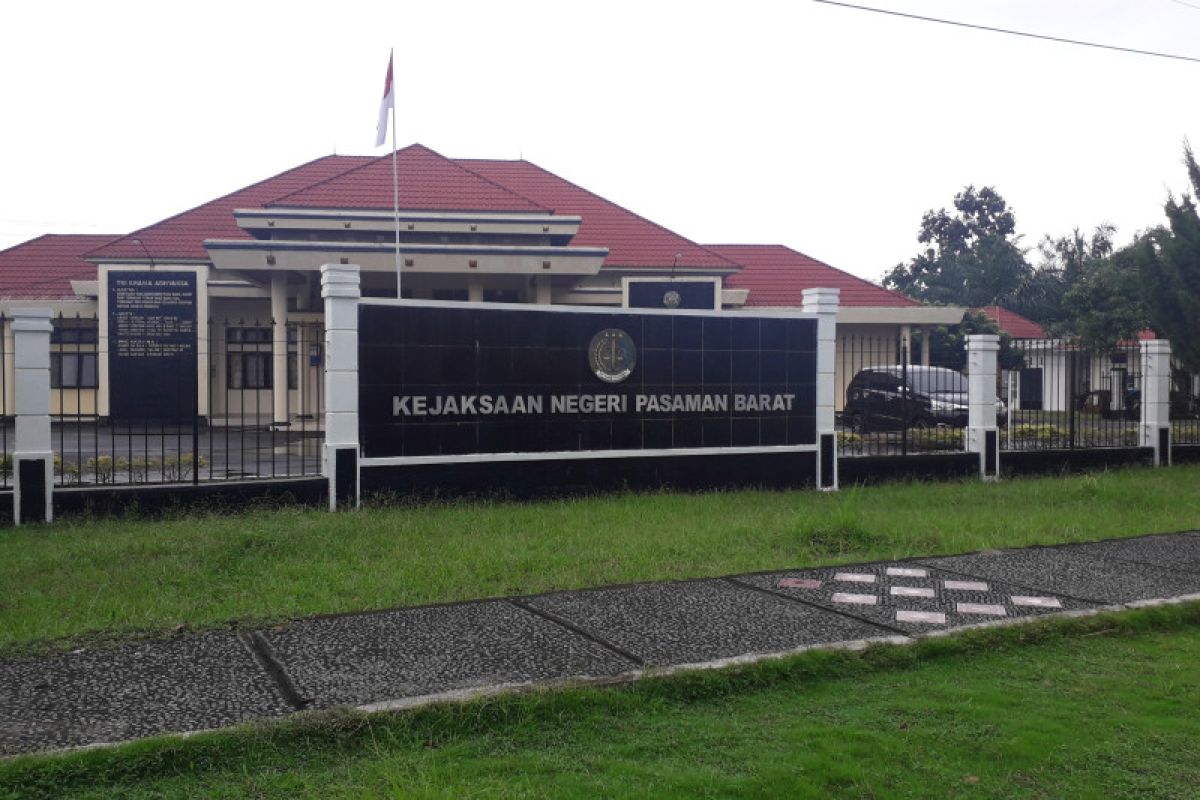 Mantan bupati Pasaman Barat dipanggil kejaksaan terkait korupsi RSUD