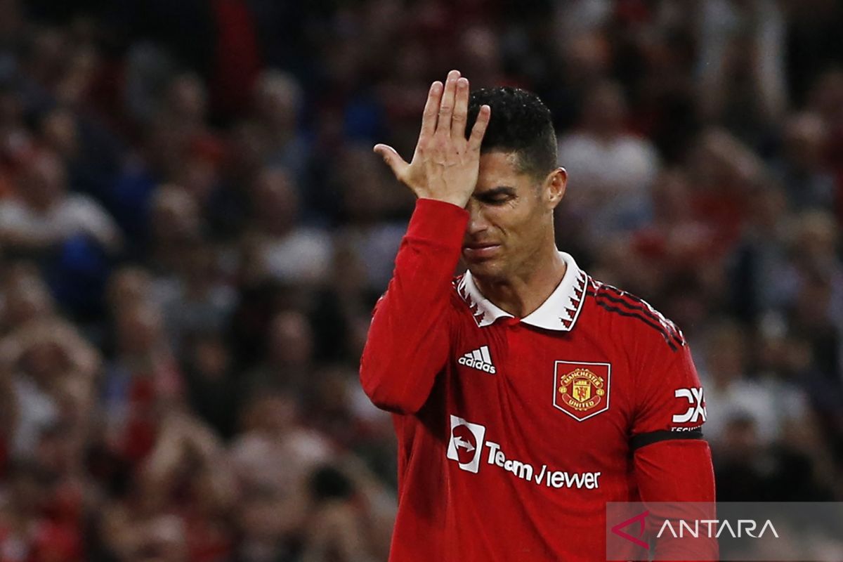 Manchester United siap lepas Cristiano Ronaldo Januari mendatang