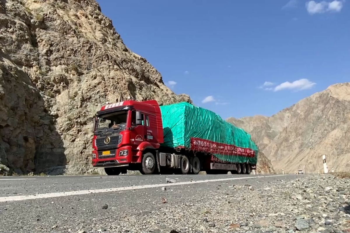 Xinjiang di China sumbangkan bantuan ke Pakistan