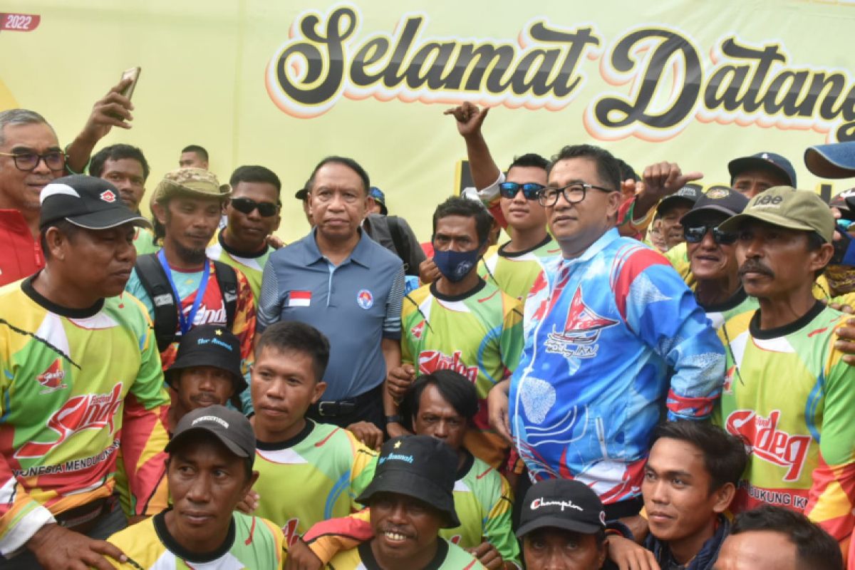 Menpora nilai "Festival Sandeq" layak jadi contoh daerah lain