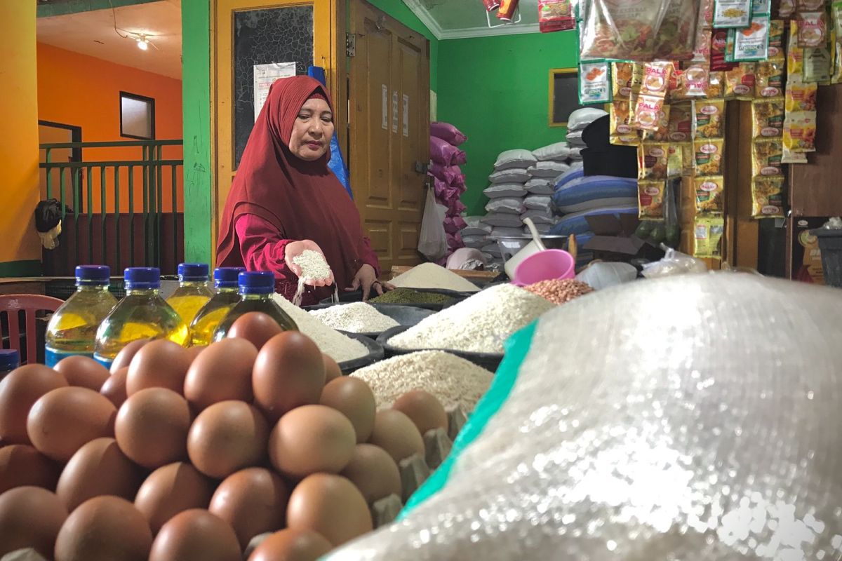 Harga Sembako di Kota Mataram merangkak naik