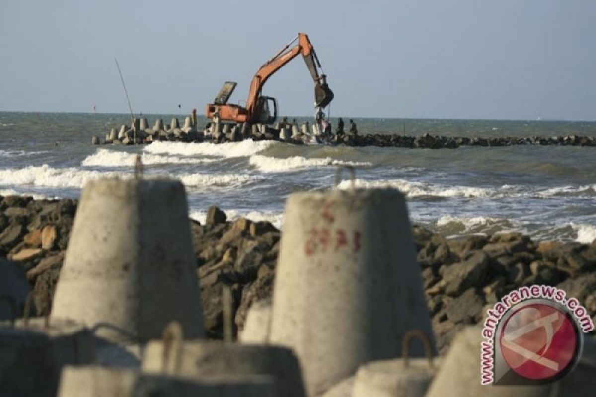 Pemecah gelombang senilai Rp66,3 miliar dibangun BWS Babel di Bangka Tengah