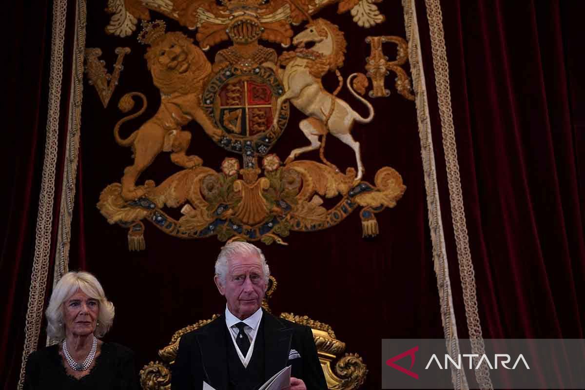 Kerajaan Inggris konfirmasi gelar Ratu Camilla