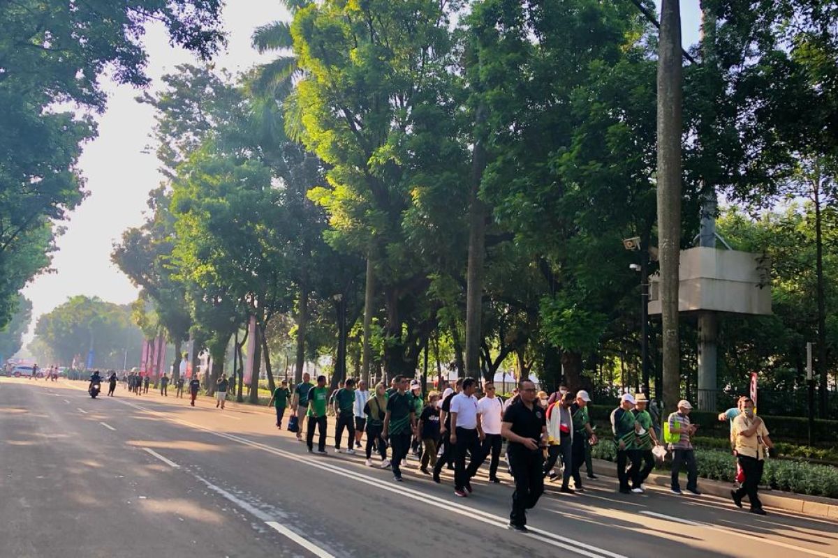 Tokoh nasional ikut jalan sehat rangkaian HUT KAHMI