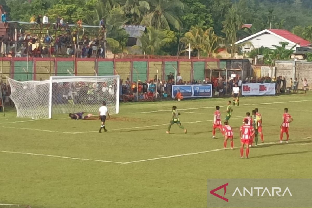 Penalti Marthen Raweyai bawa PSBS Biak kalahkan Deltras Sidoarjo 1-0