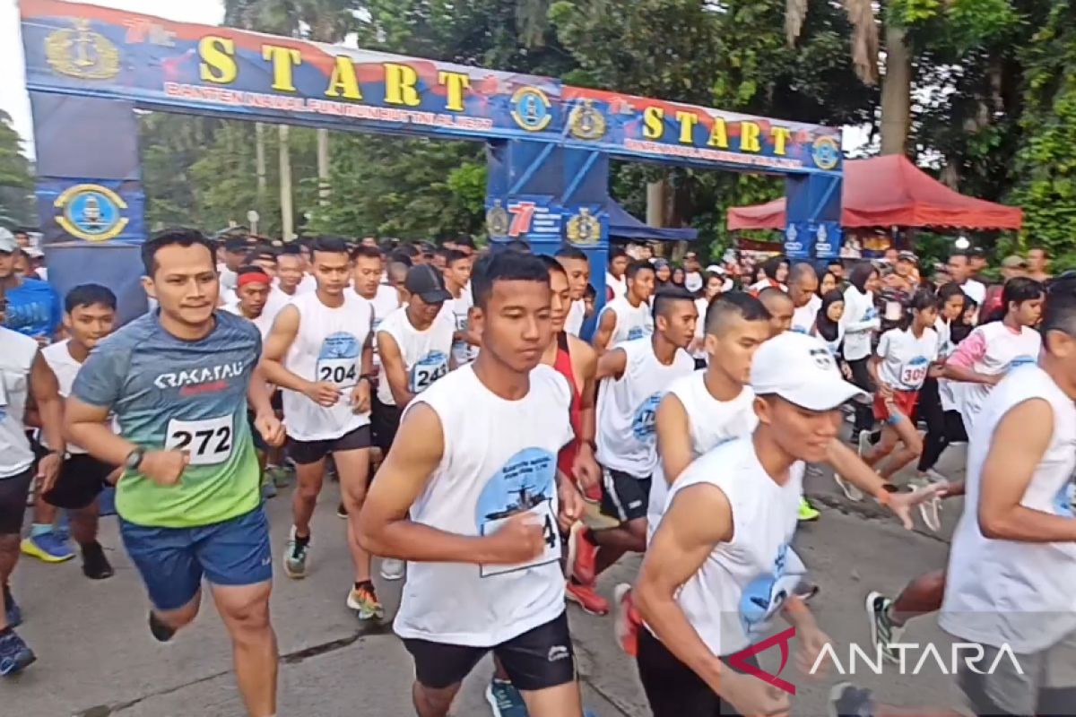 Lanal Banten gelar Banten Naval Fun Run semarakan HUT TNI AL ke-77