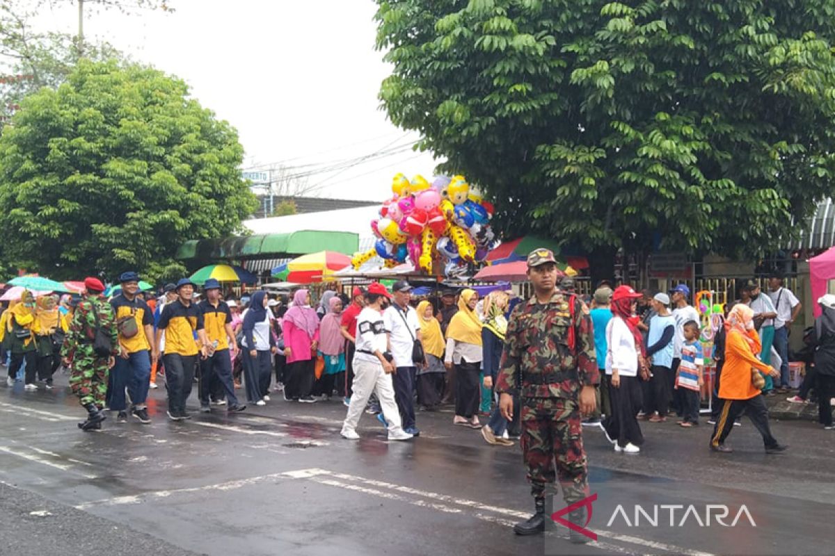 Jalan sehat sambut Muktamar Muhammadiyah meriah