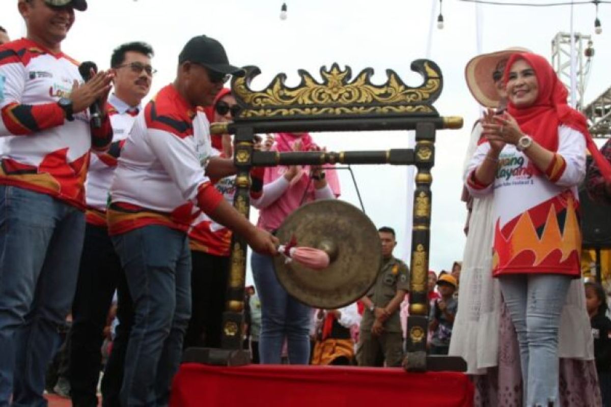 Festival layang-layang Kalianda turut dimeriahkan berbagai perlombaan