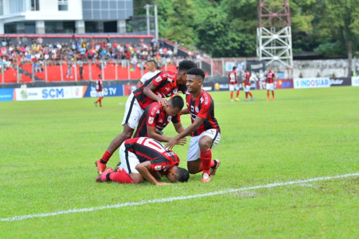 Persipura Jayapura memimpin puncak klasemen sementara Wilayah Timur Liga 2 Indonesia