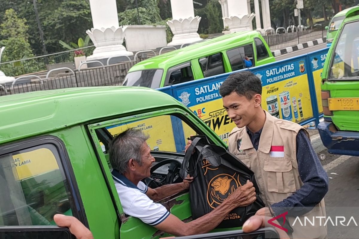 2.200 sopir angkot di Kota Bogor didata sebagai calon penerima bansos