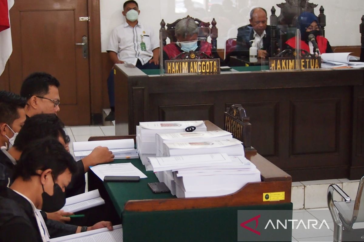 Pakar hukum tanggapi tuntutan Jaksa KPK untuk Ade Yasin