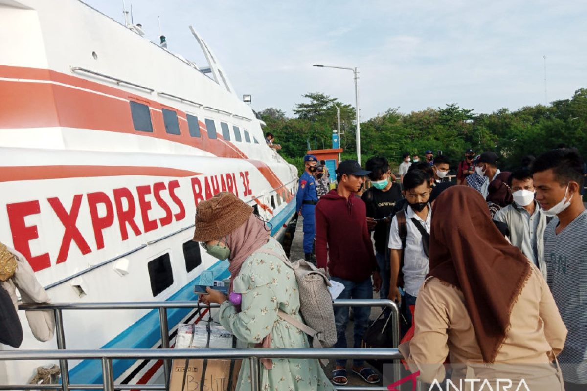 Harga tiket kapal cepat rute pelabuhan Tanjung Pandan - Pangkal Pinang naik