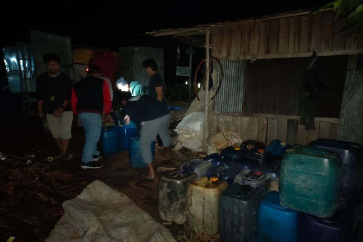 Polda Kalteng tangkap penimbun 1,3 ton BBM bersubsidi di Kapuas