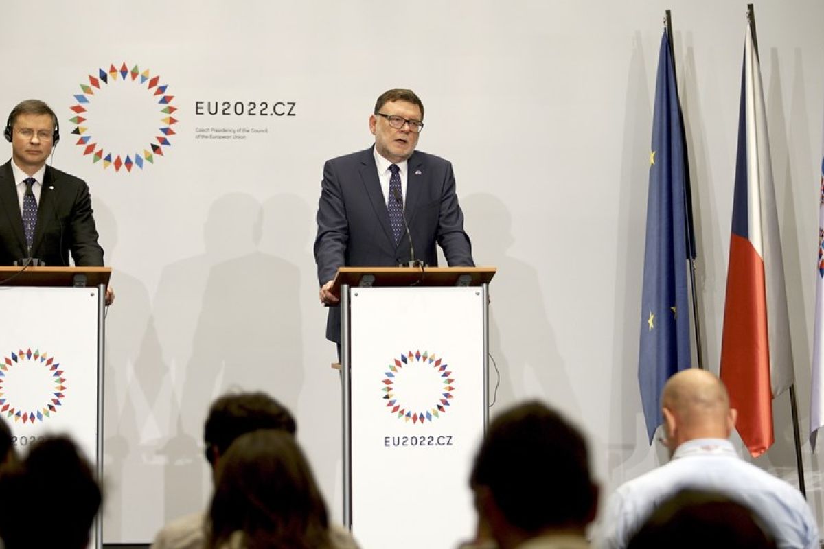 Pemerintah Ceko setujui pembatasan harga tertinggi listrik dan gas