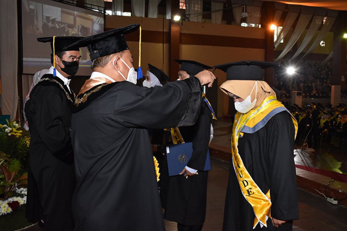 Ini pesan Rektor Unsoed Purwokerto saat Wisuda Ke-146