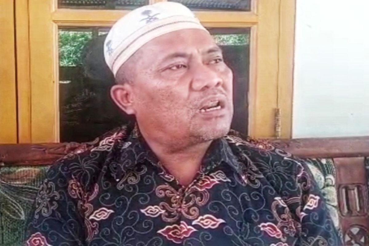 Ustadz Izzuddin desak Polres Tapteng ungkap kematian abang kandungnya