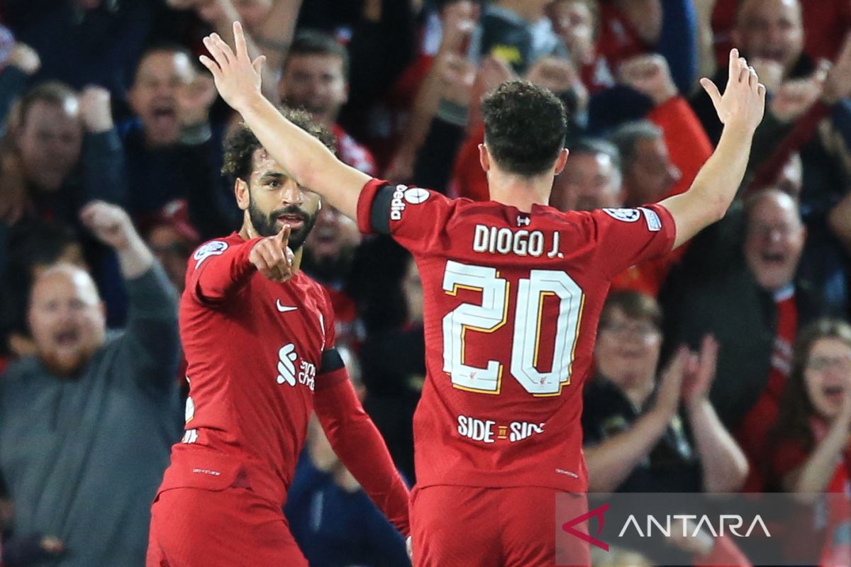 Gol Salah dan Matip bantu Liverpool menang tipis 2-1 atas Ajax