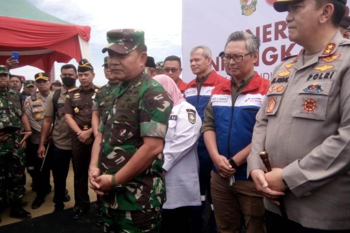 KASAD Jendral Dudung minta prajurit TNI hentikan protes ke Effendi Simbolon