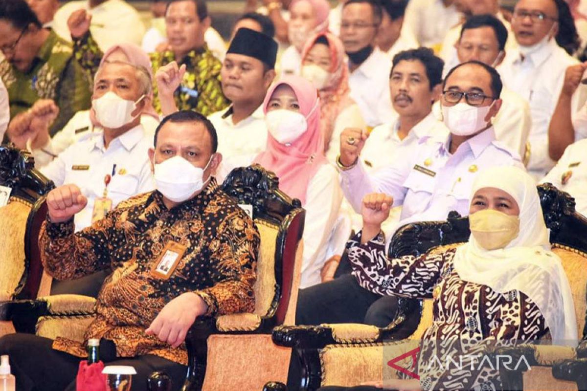 Khofifah berpesan kepala desa mampu cegah praktik korupsi