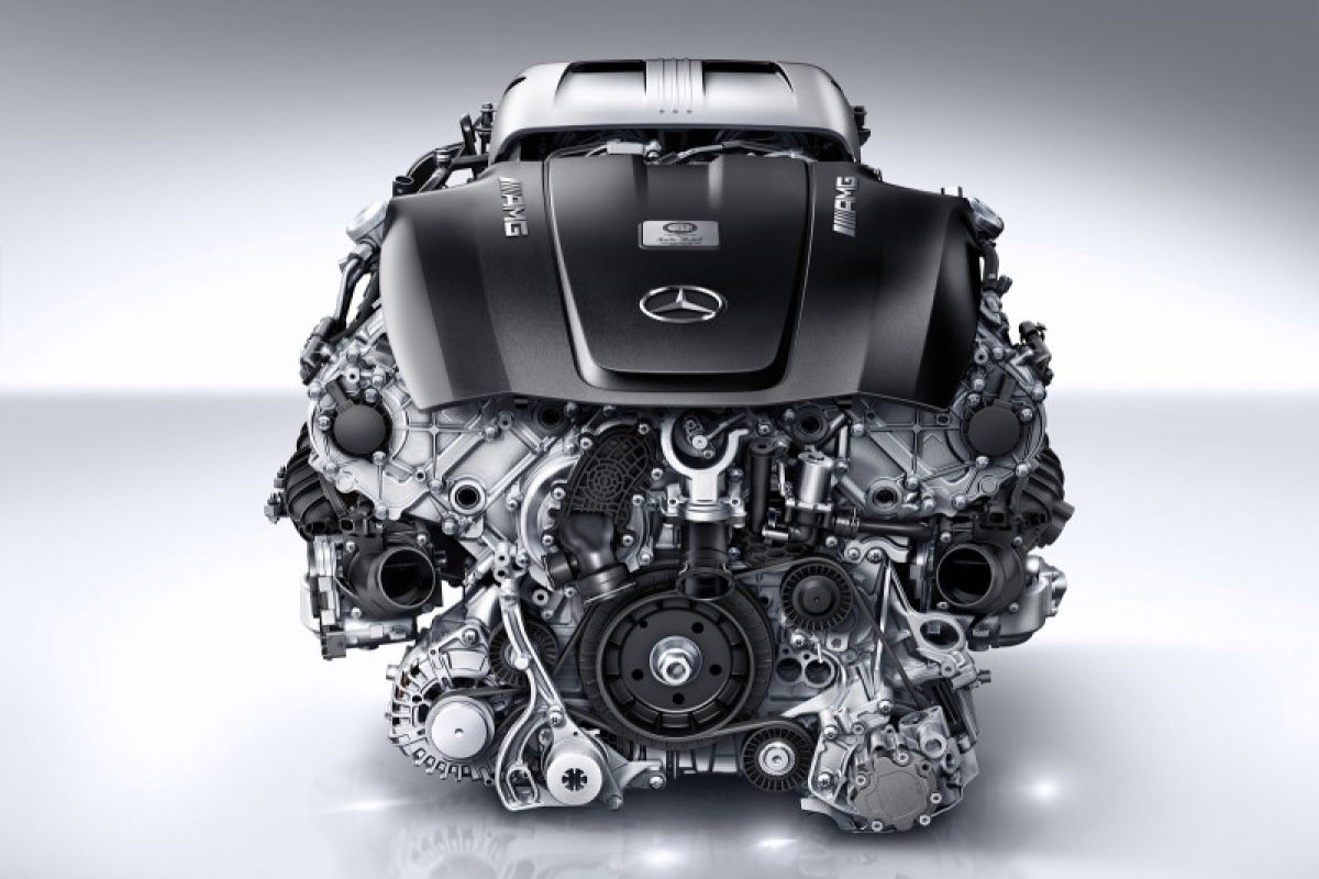 Mercedes ingin terus menjual kendaraan dengan mesin V8