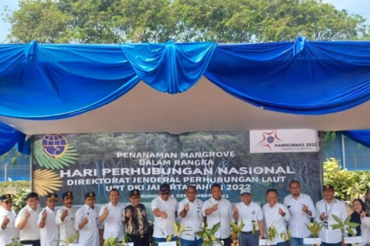 Sambut Harhubnas, KCN tanam mangrove di Marunda