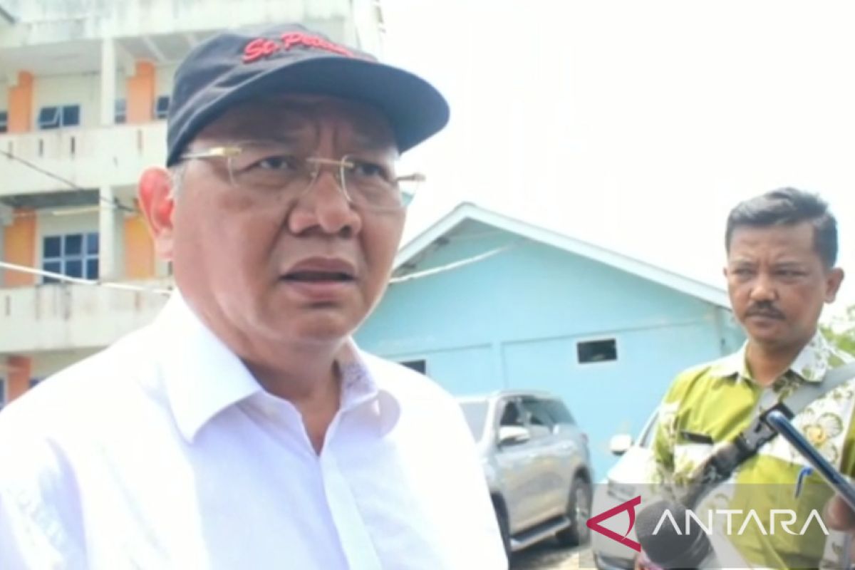 Komisi IV DPR dan KLHK segel sejumlah lokasi bekas tambang di Bintan