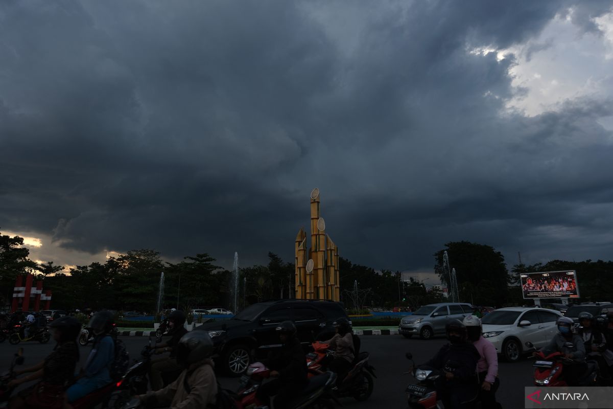 Stormy weather likely from Oct 2--8: BMKG