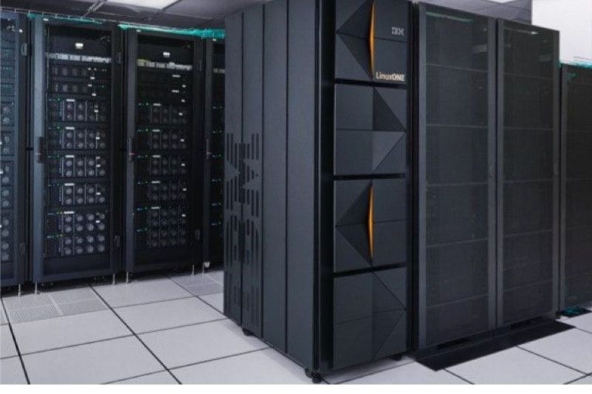 IBM hadirkan server generasi terbaru LinuxONE yang dapat kurangi konsumsi energi