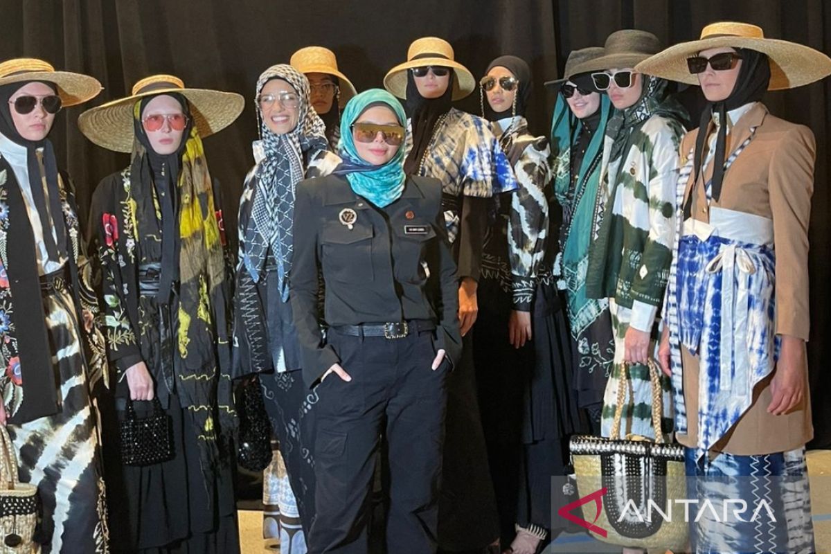 Meski tanpa dukungan APBD produk Dekranasda Banjarbaru memukau di NYFW