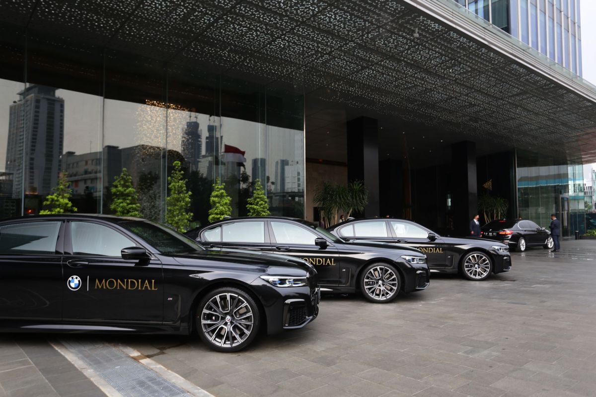 BMW 730Li M Sport jadi kendaraan tamu VIP di acara MONDIAL Anniversary