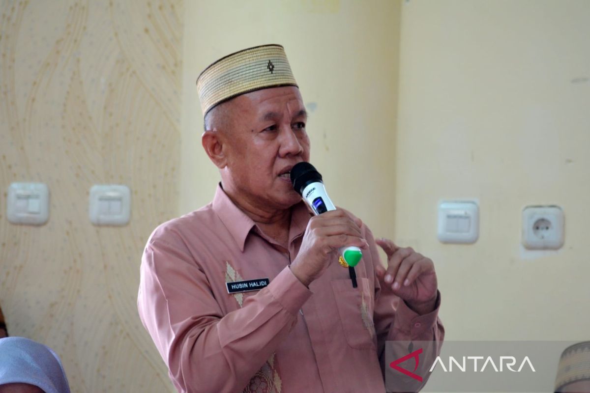 Pemkab Gorontalo Utara salurkan bansos Rp1,9 miliar