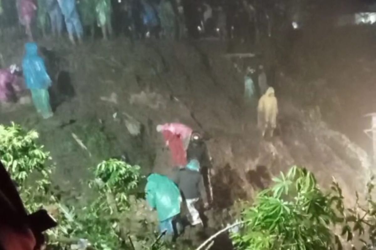 Pemerintah upayakan relokasi rumah warga rawan longsor di Kerinci