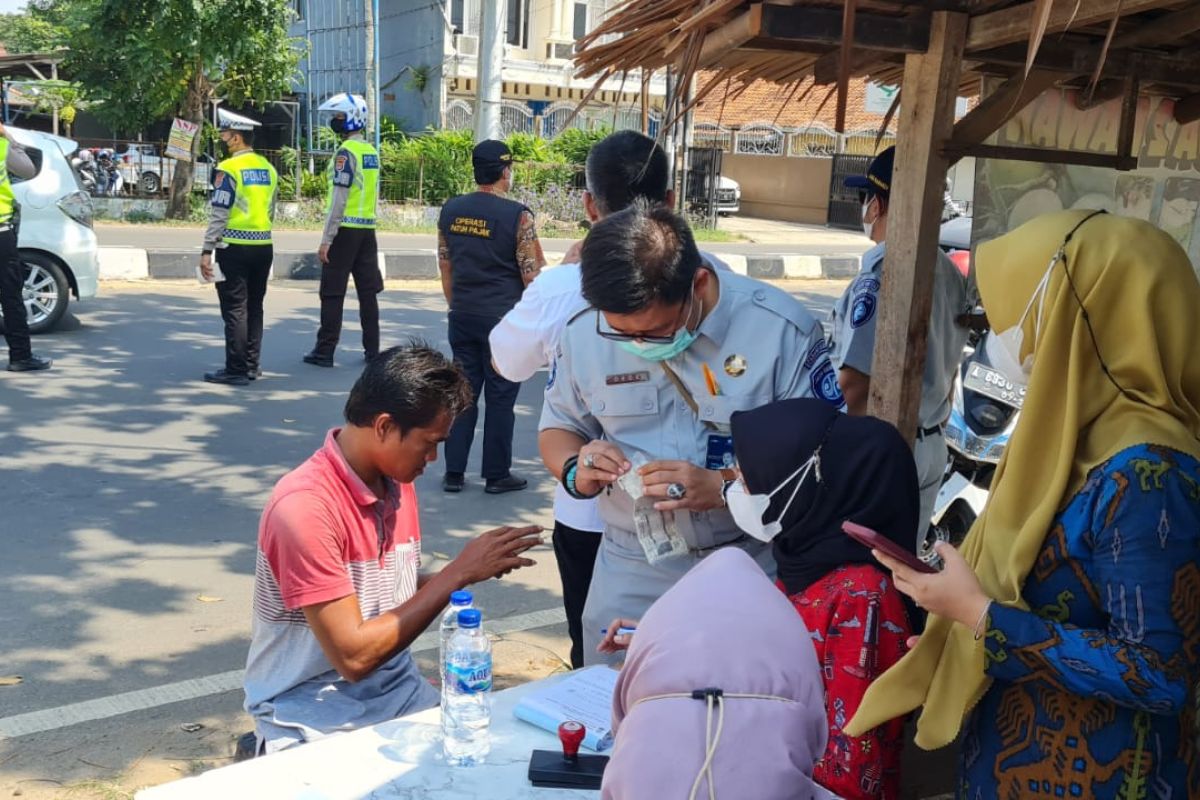 Tim Pembina Samsat Provinsi Banten Lakukan Razia Bersama 3 Hari Berturut - turut