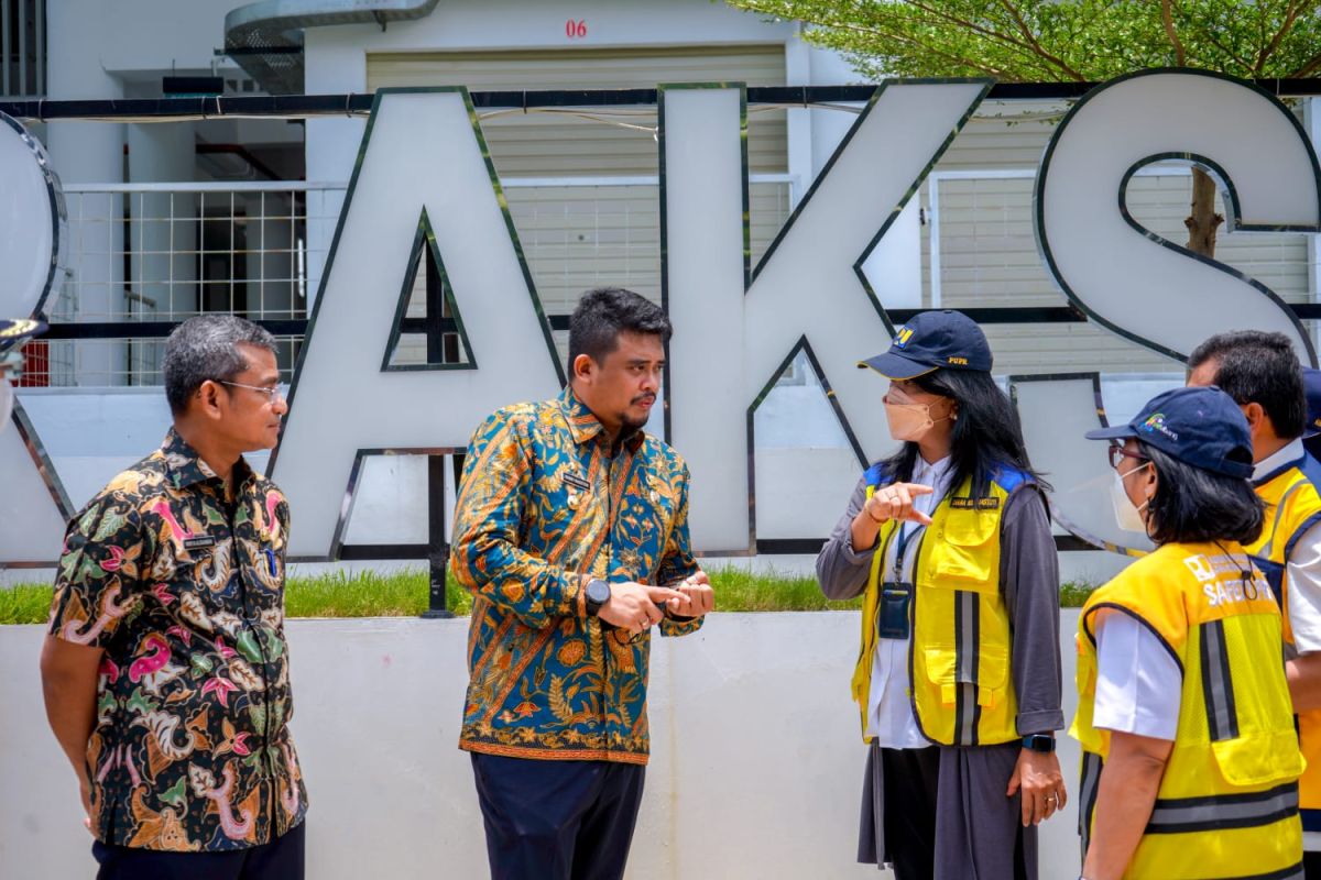 Wali Kota Medan targetkan Pasar Aksara  beroperasi dua pekan ke depan