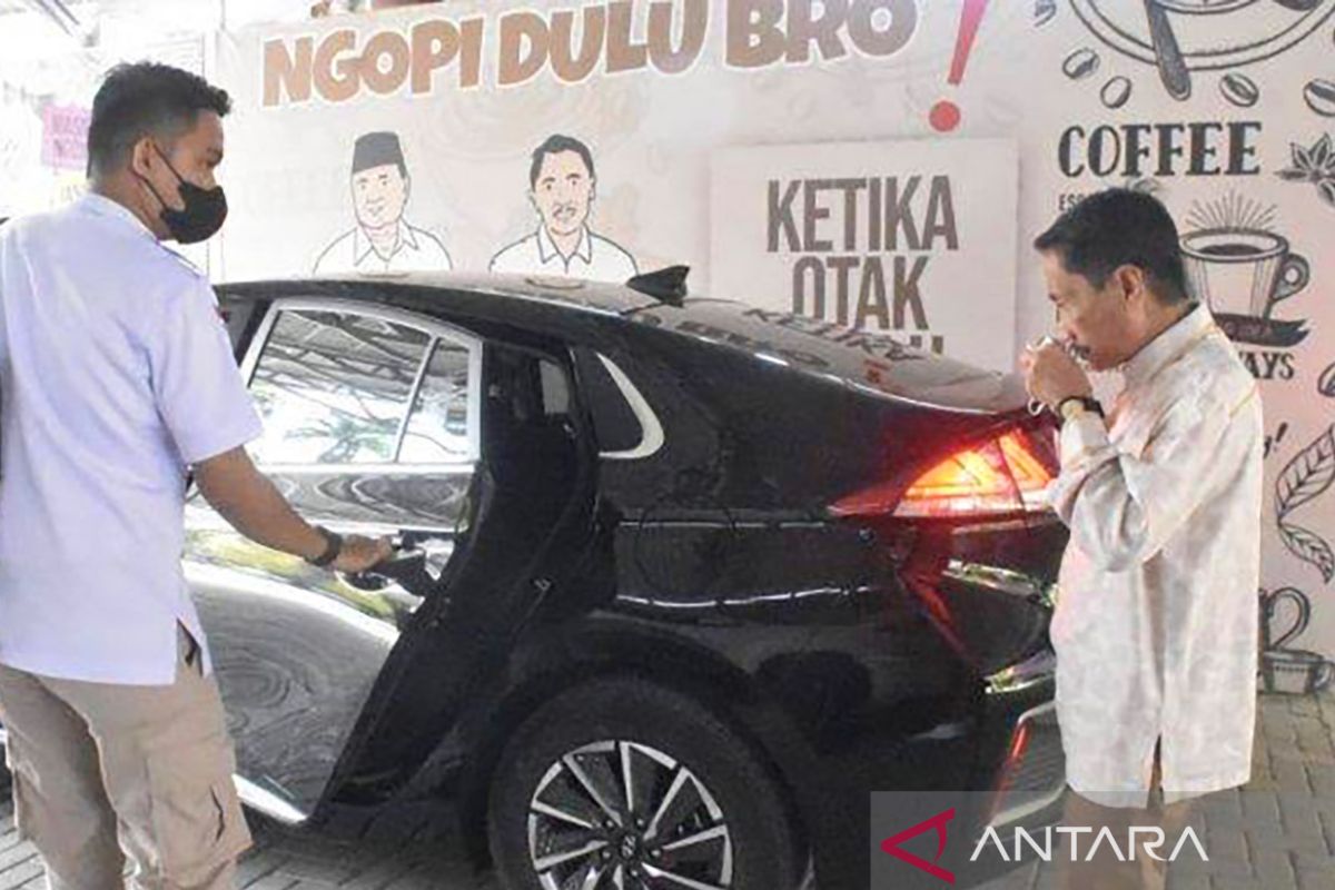 Bupati Gorontalo sebut mobil listrik lebih ramah lingkungan dan hemat BBM