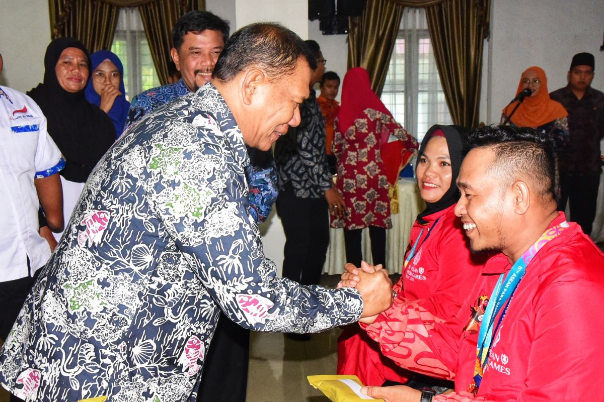 Deli Serdang berikan bonus atlet NPC berprestasi di APG 2022