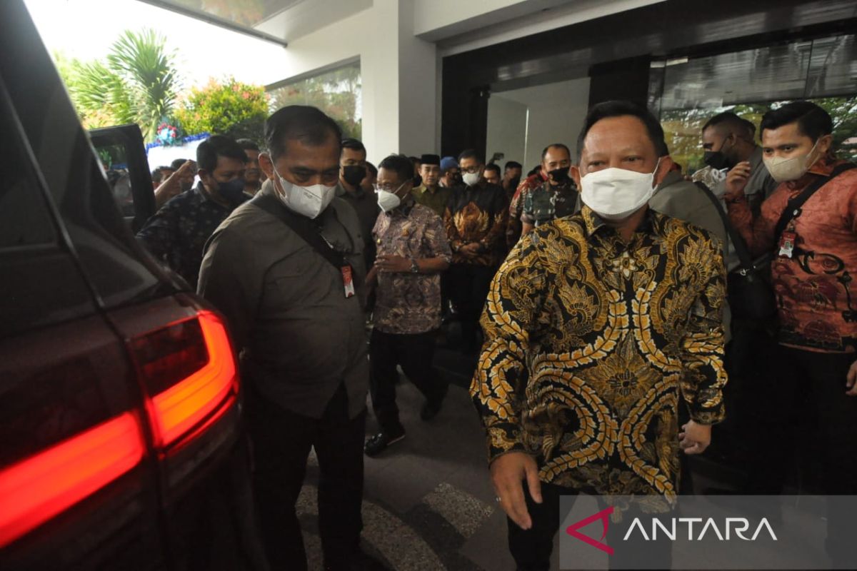 Mendagri Tito Karnavian ingatkan pemekaran daerah bukan untuk bagi-bagi wilayah