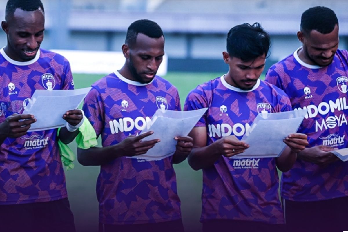 Skuad Persita tetap jalani latihan rutin