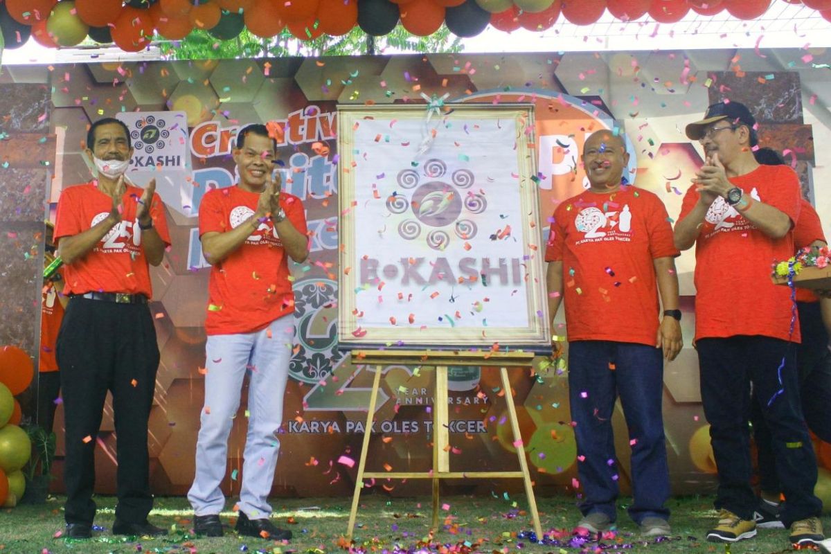 Kerja keras dan ketekunan, kunci keberhasilan Minyak Bokashi berkembang 25 tahun