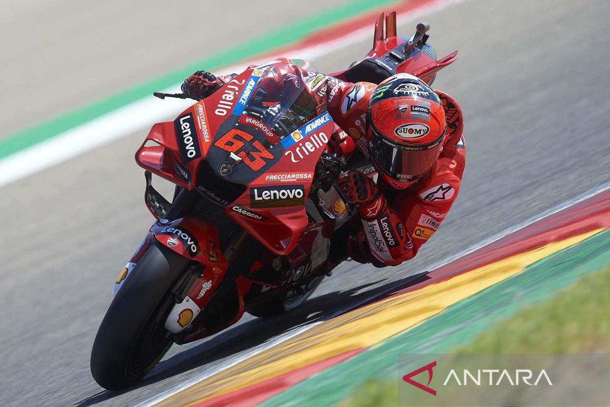 Pebalap Bagnaia rebut pole GP Aragon