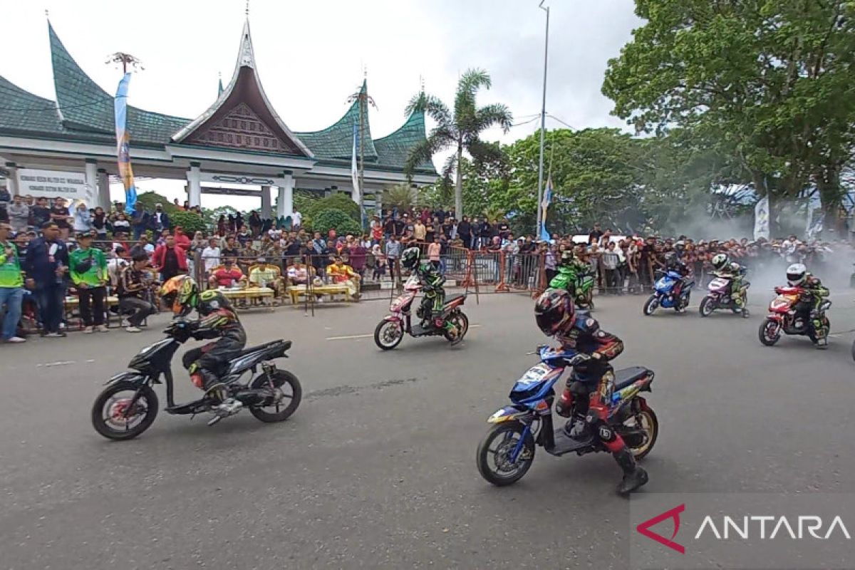 Bang Wako Road Race ramai pengunjung di Bukittinggi