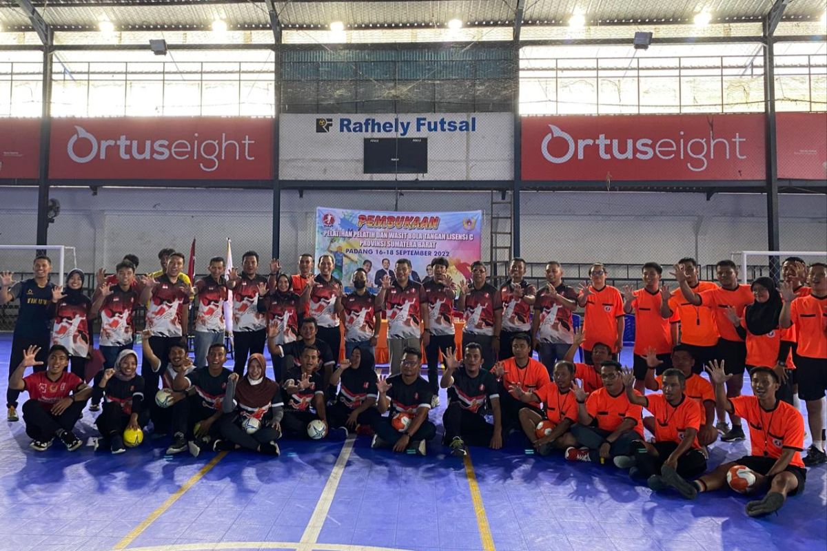 Timnas bola tangan pantai ikuti Kejuaraan Asia Tenggara 2022