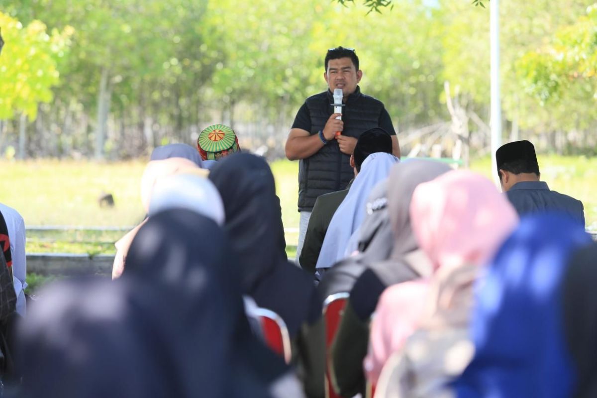 Disbudpar-ISAD Aceh Saweu Makam Syiah Kuala