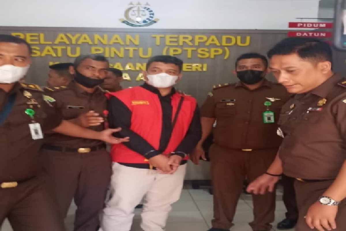 Ditahan Kejari Banda Aceh, Zaini Yusuf ajukan penangguhan penahanan