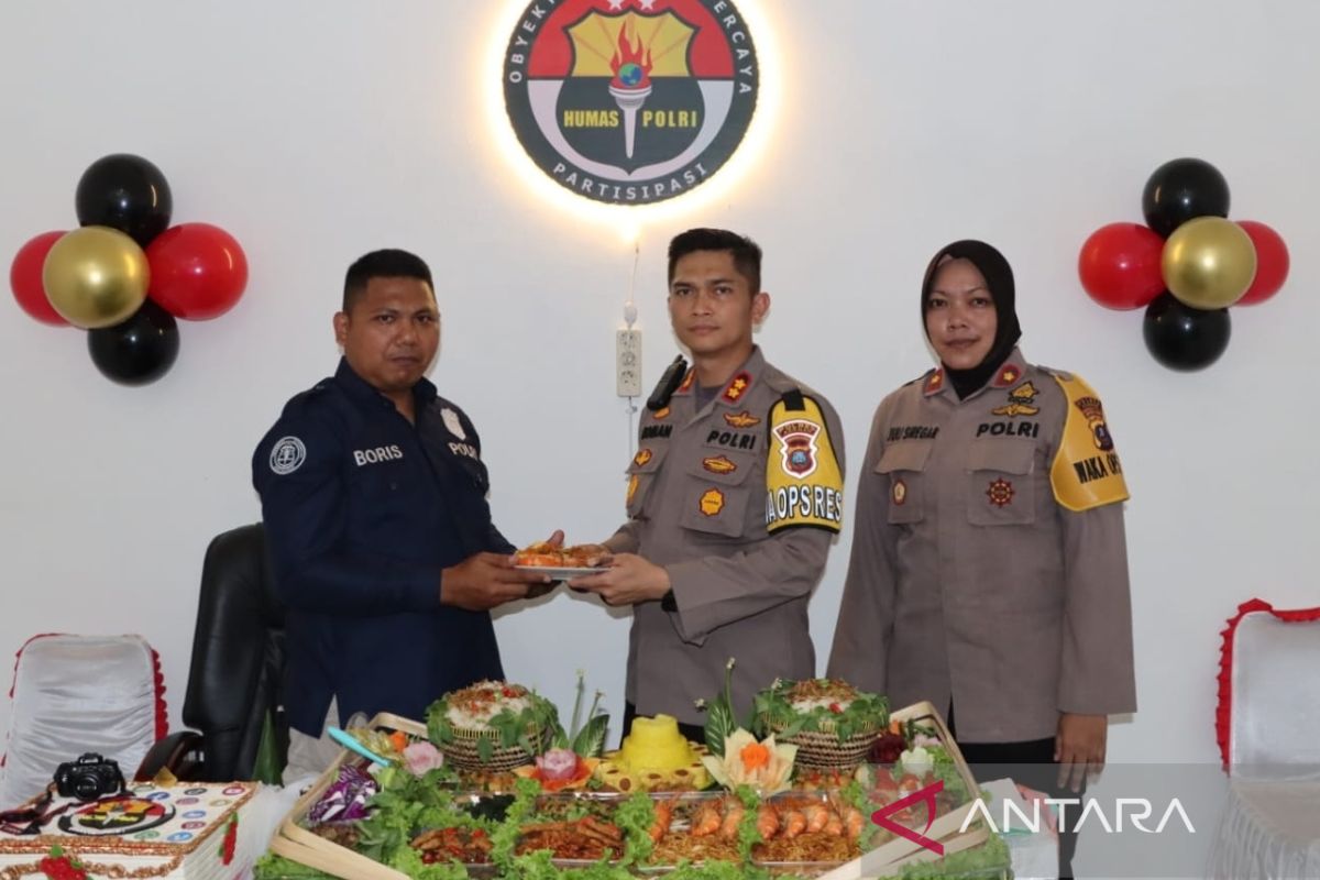 Kapolres Asahan resmikan ruang baru humas