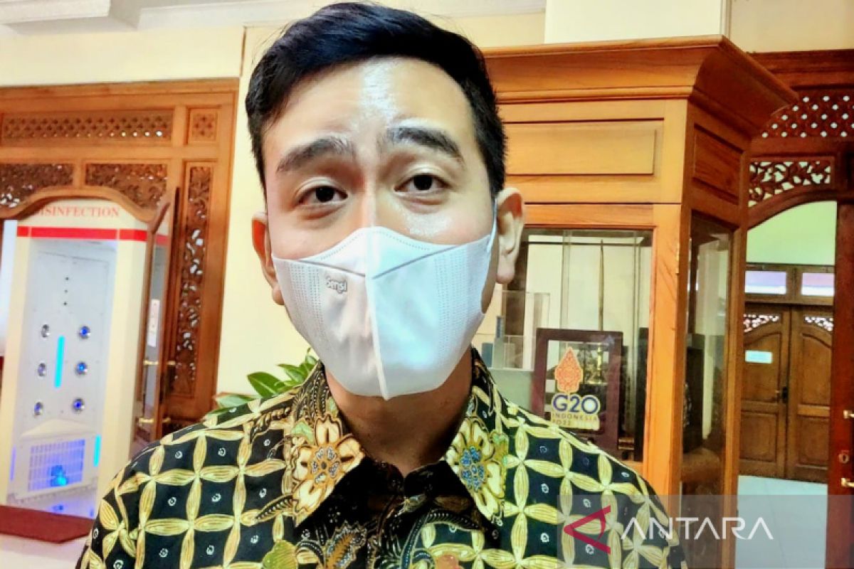 Gibran malah puji AHY yang bandingkan kinerja Jokowi dan SBY