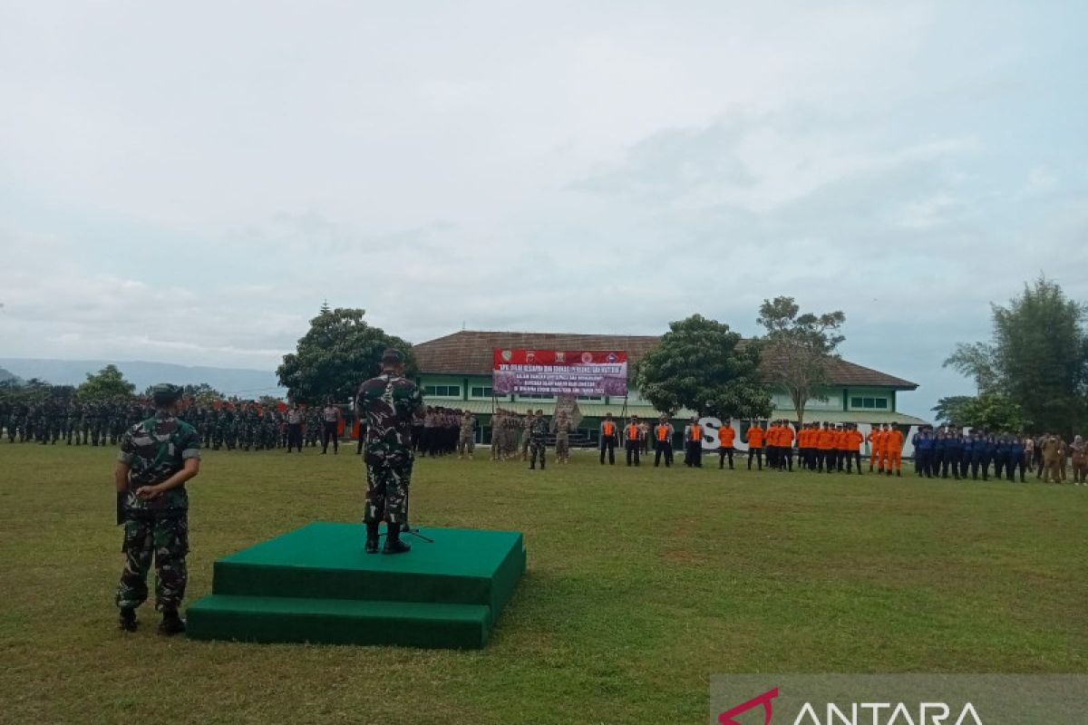 Tim gabungan dari TNI, Polri, dan ASN di Sukabumi antisipasi bencana banjir dan longsor